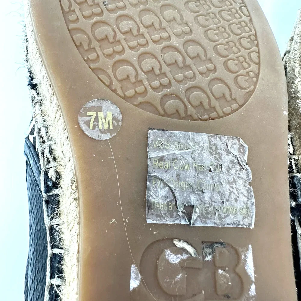 GB Gianni‎ Bini size 7 slip on style espadrille flats white black